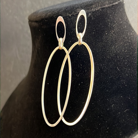 2.5 in long Sterling Silver Geometric Oval Loop Drop Dangle Earrings stamped 925 - Picture 1 of 7